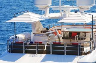 BEVERLY - Sundeck